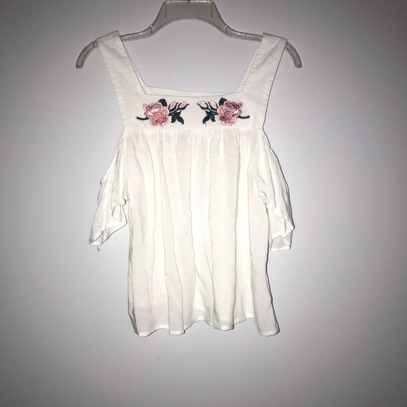 Charlotte Russe Tops - Flowy White Top NWOT